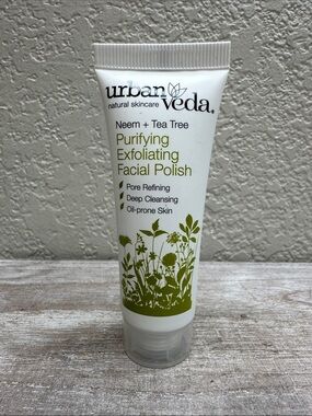 👍🏻 FREE Urban Veda Radiance Facial Exfoliating Polish Gentle